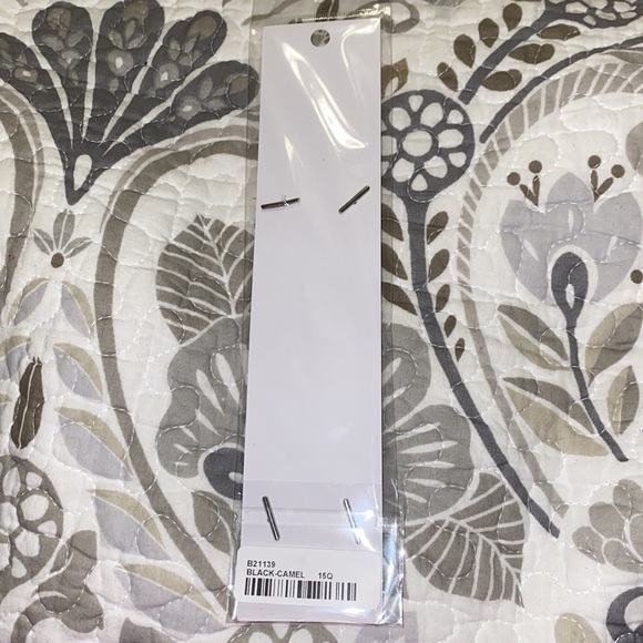 NWT Be U 38” Animal Print Watch Band for Apple Watch - Picture 2 of 4